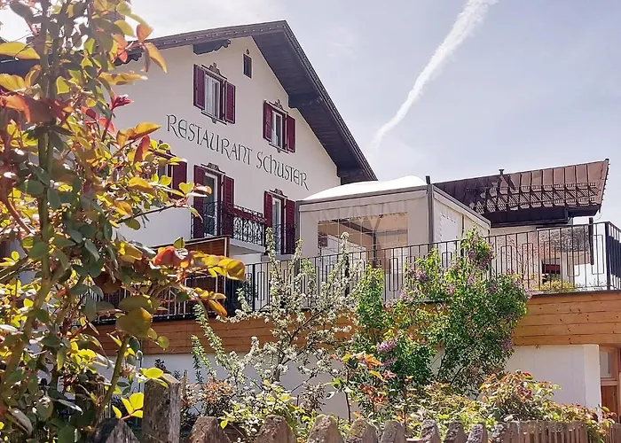 Hotel Schuster